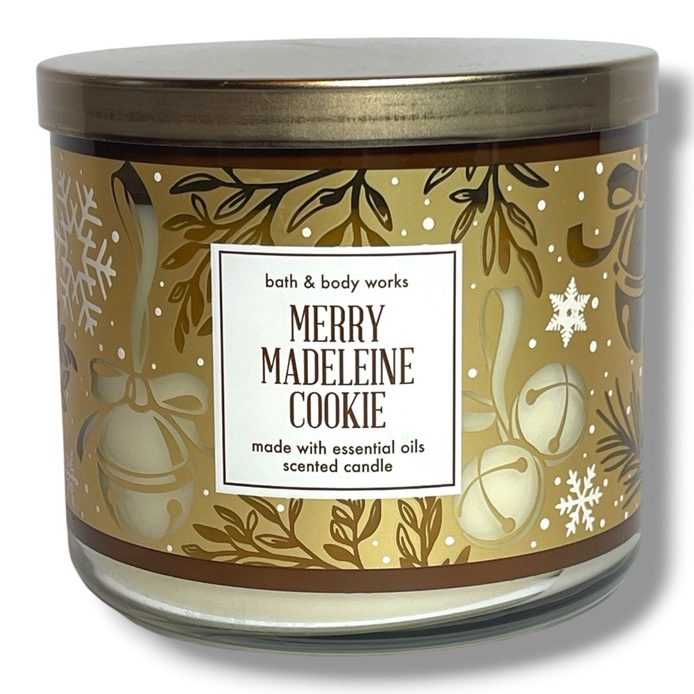 Bath & Body Works MERRY MADELEINE COOKIE Large 3 Wick Christmas Candle NEW
